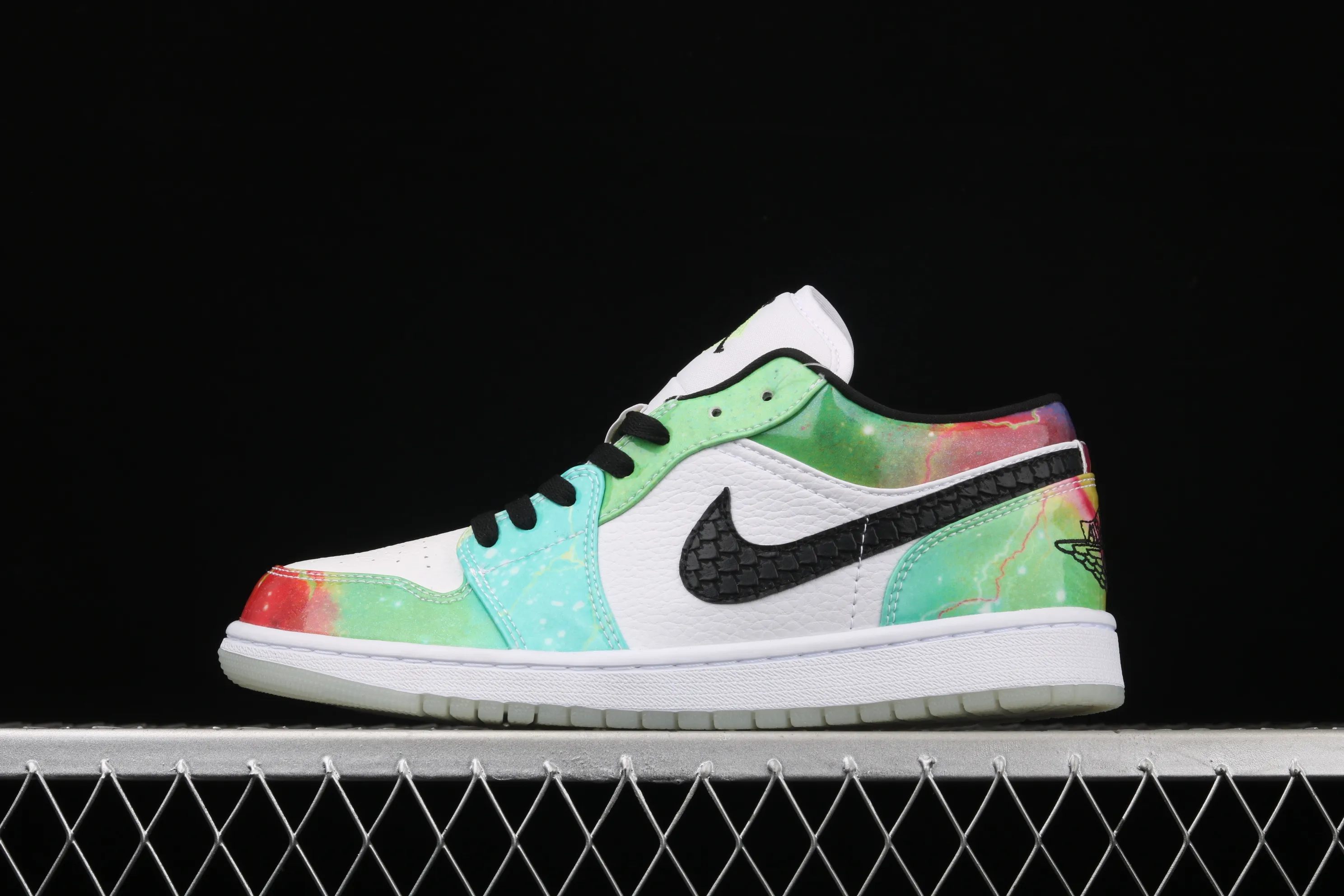 All categories Air Jordan Jordan series basketball shoes Air Jordan 1 Low Air Jordan 1 Low Multicolor AJ1 Joe 1 Galaxy low-top casual sports shoes CW7310-909